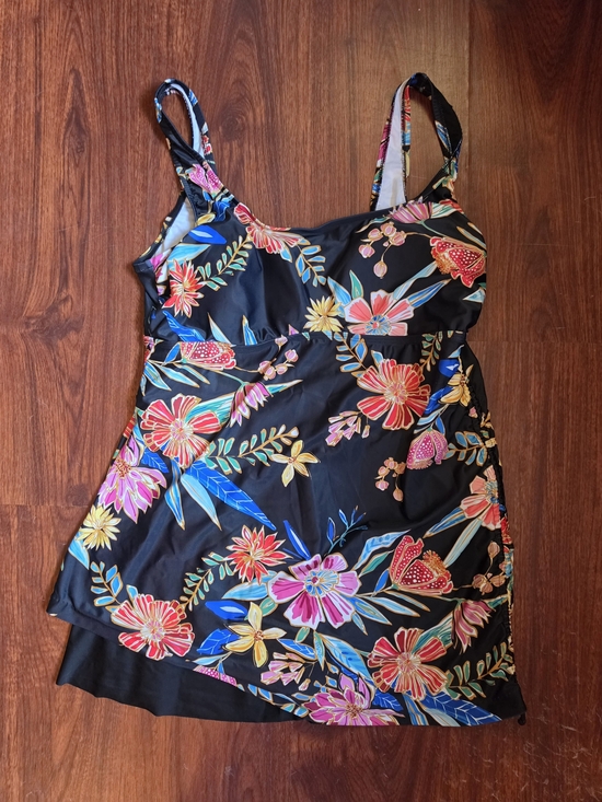 Sonnet Shores Other - Sonnet Shores Size 16 Floral One Piece Swim Dress Black Multicolor